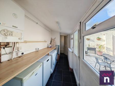 4 bedroom Terraced House for sale in Boreham Road, Warminster, BA12