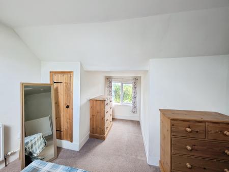 4 bedroom Terraced House for sale in Boreham Road, Warminster, BA12