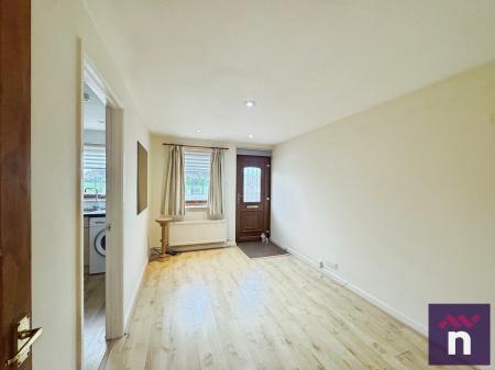 1 bedroom Bungalow for sale in Woodcock Road, Warminster, BA12