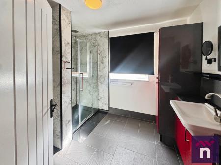 2 bedroom Detached bungalow for sale in Wylye Road, Warminster, BA12
