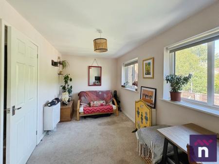 2 bedroom Terraced House for sale in Foxley Close, Warminster, BA12