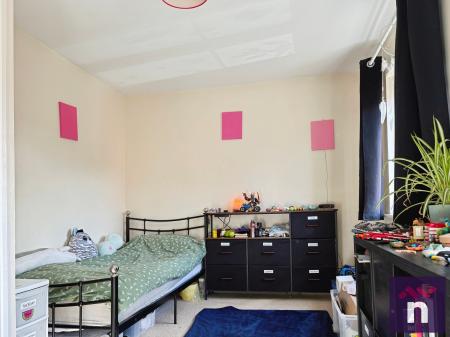 3 bedroom Detached house to let in Bashkir Road, Westbury, BA13