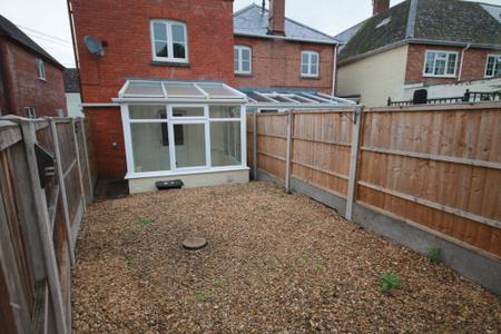 3 bedroom Terraced House to let in High Street, Codford, BA12