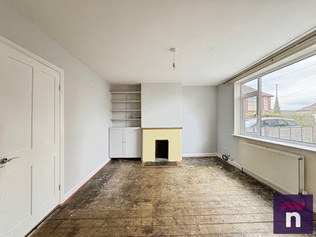 3 bedroom Semi-detached house for sale in Beech Avenue, Warminster, Warminster, BA12