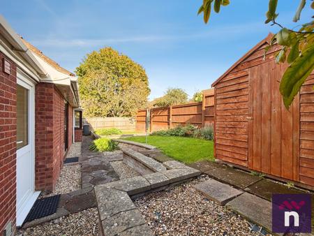 2 bedroom Detached bungalow to let in Danvers Way, Westbury, BA13