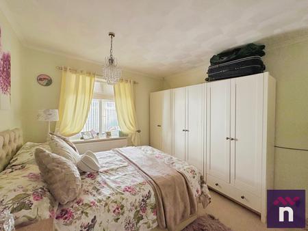 2 bedroom Semi-detached bungalow for sale in Coleridge Close, Warminster, BA12