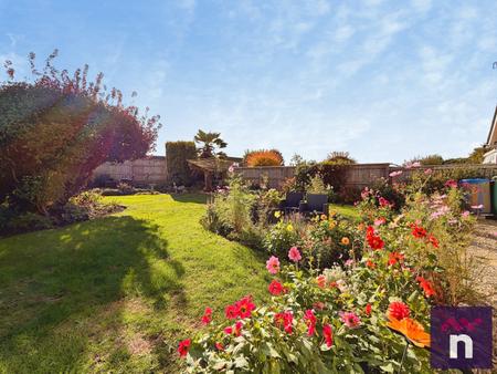 2 bedroom Semi-detached bungalow for sale in Coleridge Close, Warminster, BA12
