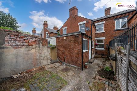 3 bedroom Terraced House for sale in Copsewood, Watford, WD24