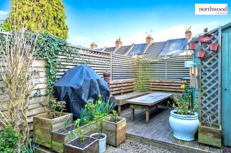 2 bedroom Terraced House for sale in Garfield Street, Watford, WD24