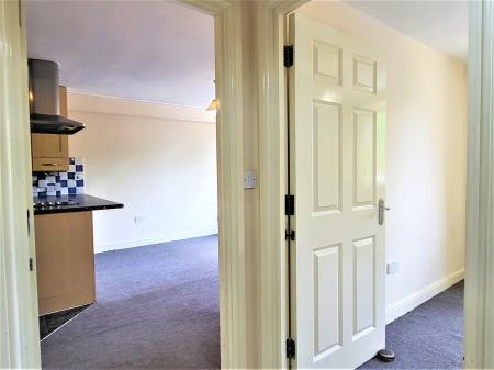 2 bedroom Flat for sale in Malden Road, Nascot Wood, Watford, WD17