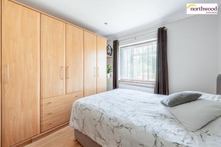 3 bedroom Semi-detached house for sale in Mill Way, Bushey, WD23