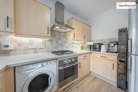 3 bedroom Town house for sale in Rickmansworth Road, Watford, WD18