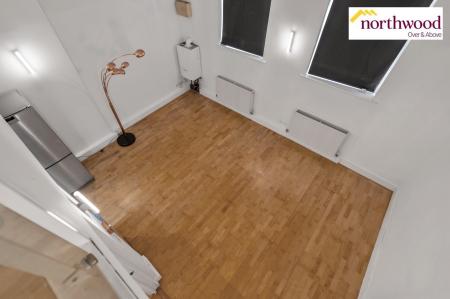 1 bedroom Flat for sale in Gammons Lane, Watford, WD24