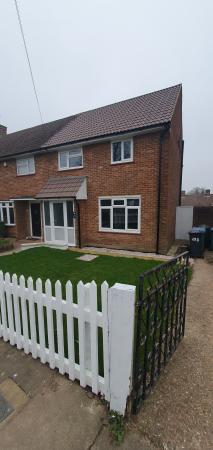 3 bedroom Semi-detached house to let in Sheepcot Lane, Watford, WD25