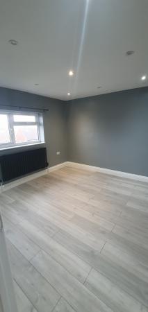 3 bedroom Semi-detached house to let in Sheepcot Lane, Watford, WD25