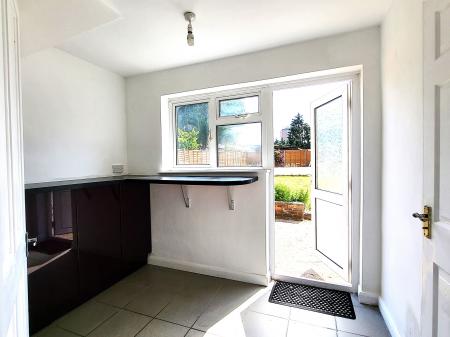 3 bedroom Terraced House to let in Lea Bushes, Garston, Watford, WD25