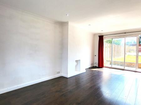 3 bedroom Terraced House to let in Lea Bushes, Garston, Watford, WD25