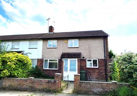 3 bedroom Terraced House to let in Lea Bushes, Garston, Watford, WD25