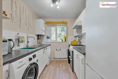 1 bedroom Flat for sale in Romilly Drive, Watford, WD19