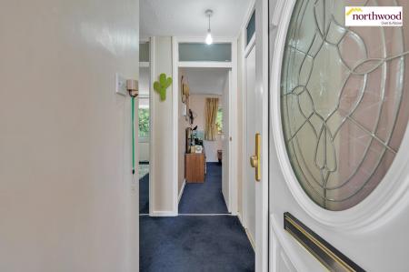1 bedroom Flat for sale in Romilly Drive, Watford, WD19