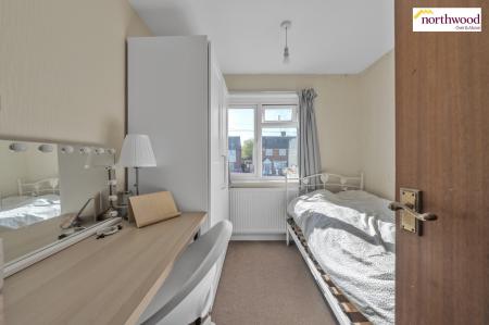 3 bedroom Detached house for sale in Bournehall Avenue, Bushey, WD23