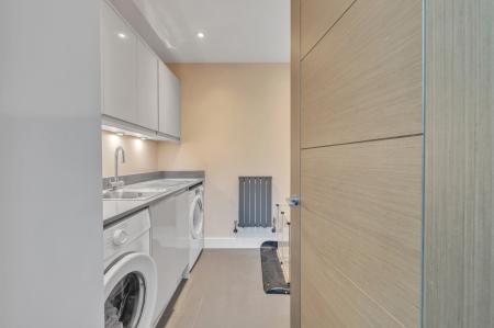 3 bedroom Semi-detached house for sale in St Albans Road, Watford, WD25