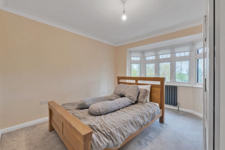 3 bedroom Semi-detached house for sale in St Albans Road, Watford, WD25
