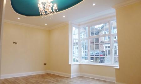 4 bedroom Detached house to let in Bendysh Road, Bushey, WD23