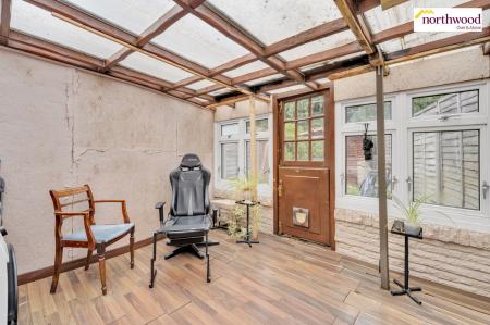 2 bedroom Terraced House for sale in Neston Road, Watford, WD24