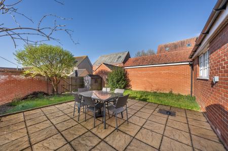 5 bedroom Link detached house for sale in Quantrill Terrace, Kesgrave, Ipswich, Kesgrave, IP5