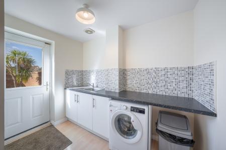 5 bedroom Link detached house for sale in Quantrill Terrace, Kesgrave, Ipswich, Kesgrave, IP5