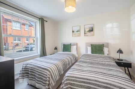 5 bedroom Link detached house for sale in Quantrill Terrace, Kesgrave, Ipswich, IP5