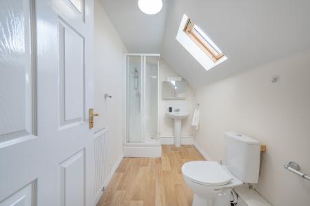 5 bedroom Link detached house for sale in Quantrill Terrace, Kesgrave, Ipswich, Kesgrave, IP5