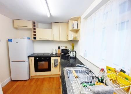1 bedroom Flat to let in Chalk Hill, Watford, WD19