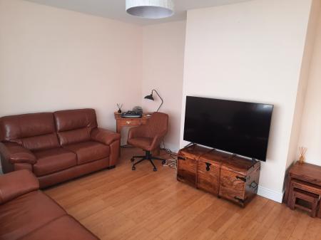 1 bedroom Flat to let in Chalk Hill, Watford, WD19