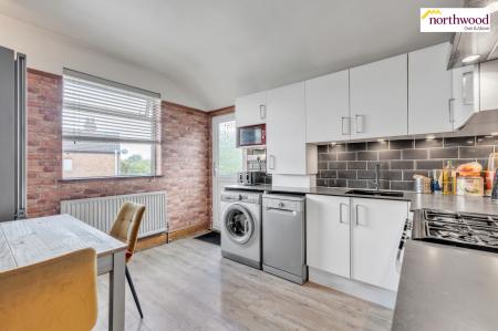3 bedroom Town house for sale in St Albans Road, Watford, WD24