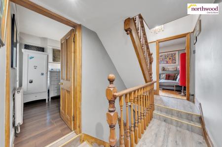 3 bedroom Town house for sale in St Albans Road, Watford, WD24