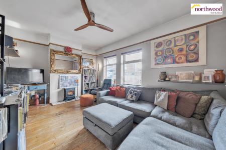3 bedroom Town house for sale in St Albans Road, Watford, WD24