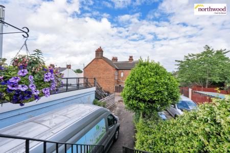 3 bedroom Town house for sale in St Albans Road, Watford, WD24