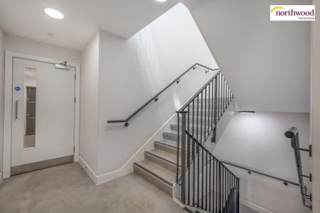 2 bedroom Flat for sale in Leavesden Lodge Leavesden Road, Watford, WD24