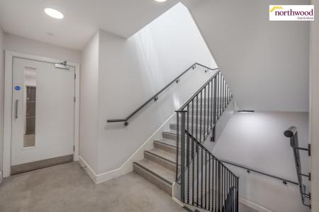 3 bedroom Flat for sale in Leavesden Lodge Leavesden Road, Watford, WD24