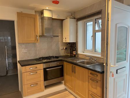 1 bedroom Studio flat to let in St Albans Road, Watford, WD24