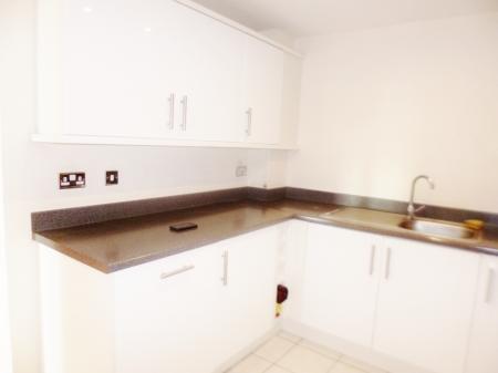 2 bedroom Flat to let in Exchange Road, Watford, WD18