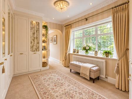 4 bedroom Detached bungalow for sale in Abbots Road, Abbots Langley, WD5