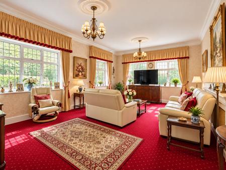 4 bedroom Detached bungalow for sale in Abbots Road, Abbots Langley, WD5