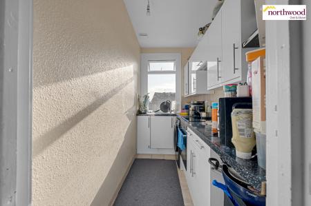 5 bedroom Mixed Use for sale in Queens Road, Watford, WD17