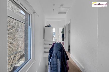 5 bedroom Mixed Use for sale in Queens Road, Watford, WD17