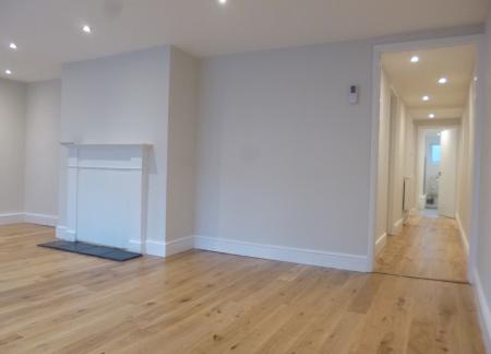 1 bedroom Flat to let in Chalk Hill, Watford, WD19