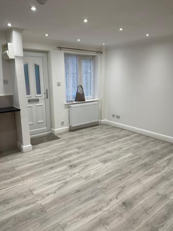 2 bedroom Terraced House to let in Aspen Park Drive, Watford, WD25