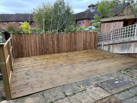 2 bedroom Terraced House to let in Aspen Park Drive, Watford, WD25